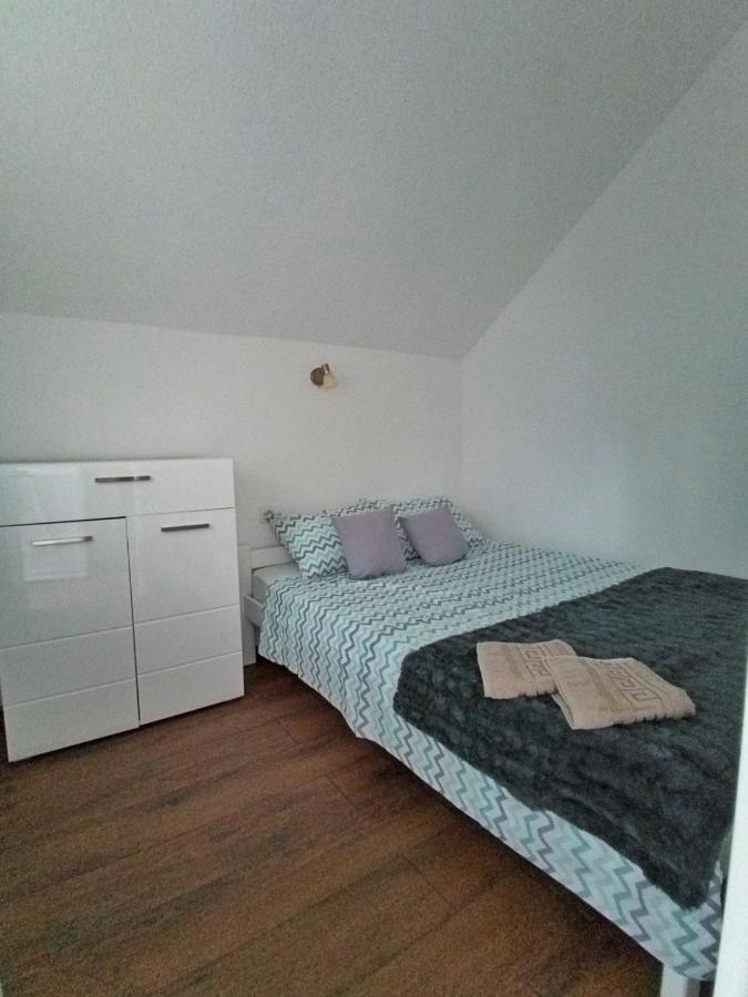 Apartmani Zapis Vrdnik Exteriér fotografie